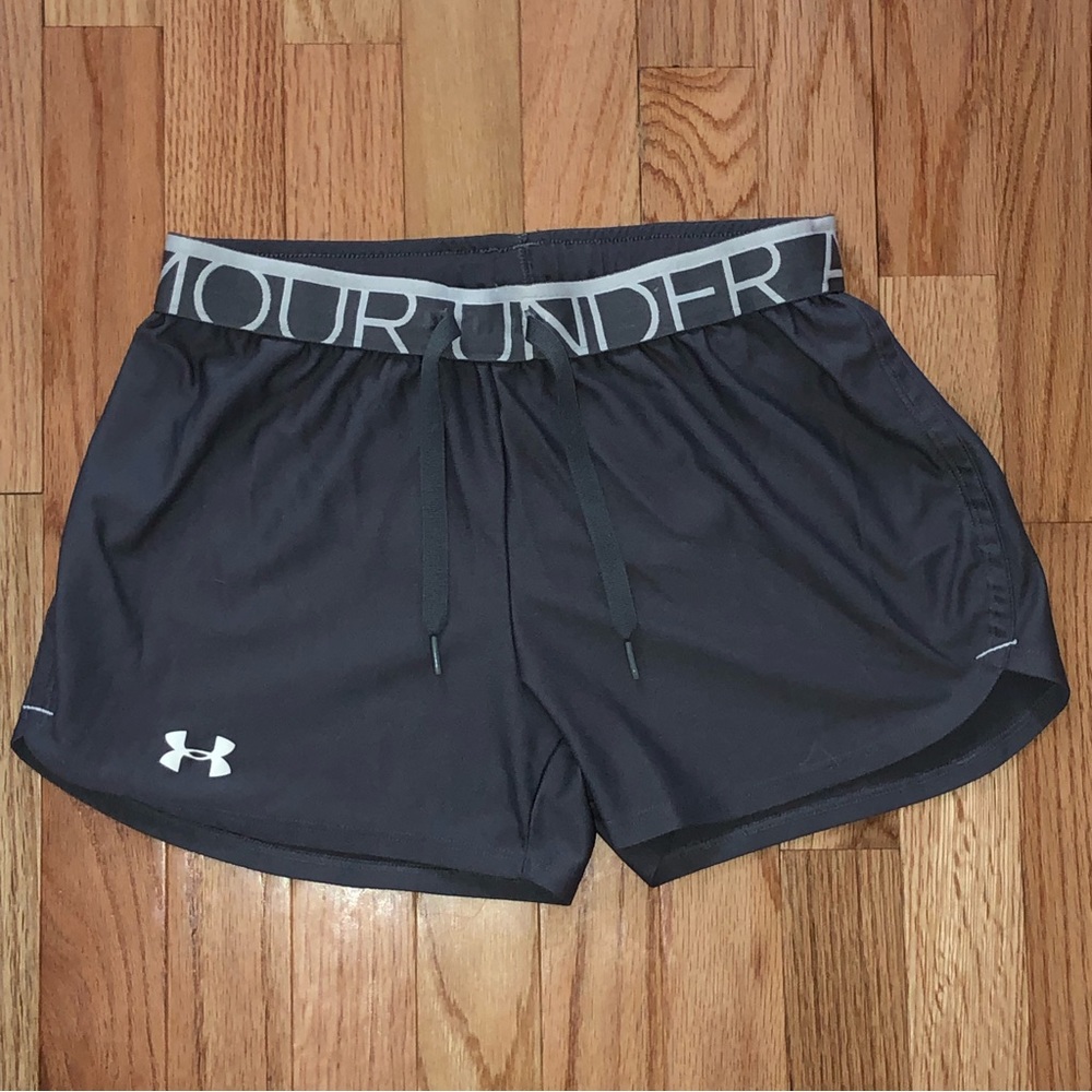 Women’s Under Armour shorts- size xs - Picture 1 of 7